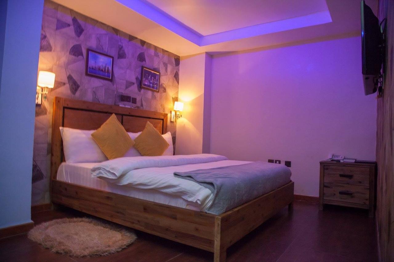 Villa Toscana Hotel And Suits Lagos Exteriér fotografie